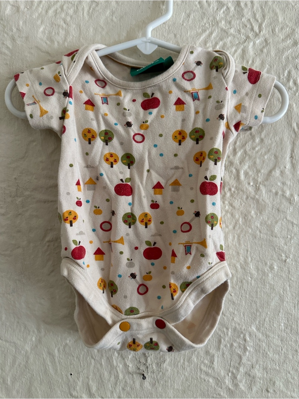 Little Green Radicals Organic Cotton Apple Tree Bodysuit 3-6 Months Cream Red